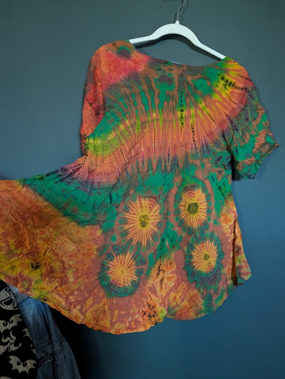 Zumi Green & Orange Tie-Dye Rayon Short Sleeve Tee With Pockets - Picture 5 of 7